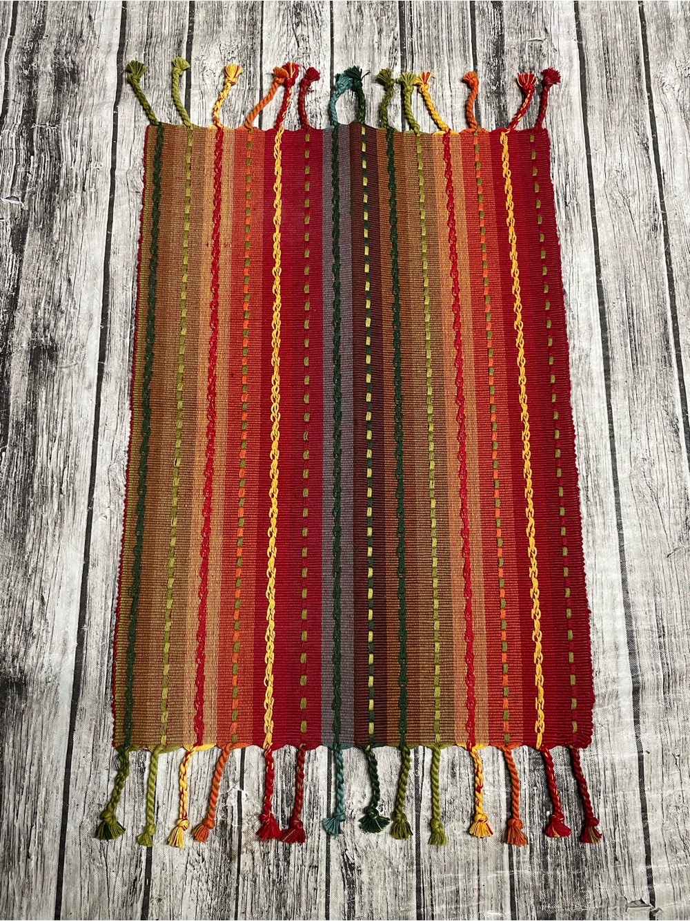 Striped Milti-color Woven Table Mat Runmer Fall Autumn Colors Excellent Conditio